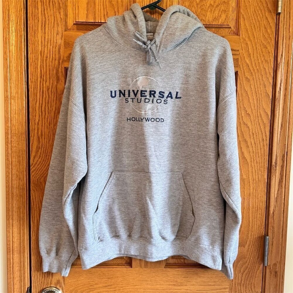 Universal Studios Unisex Gray Pullover Hoodie Size L Kangaroo Pocket